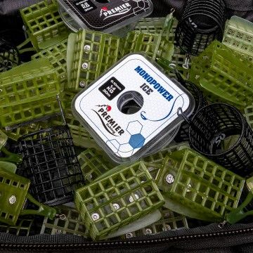 Кормушка Premier Fishing пластик квадрат  120гр (дно+стабилизаторы) КВ-40ПП